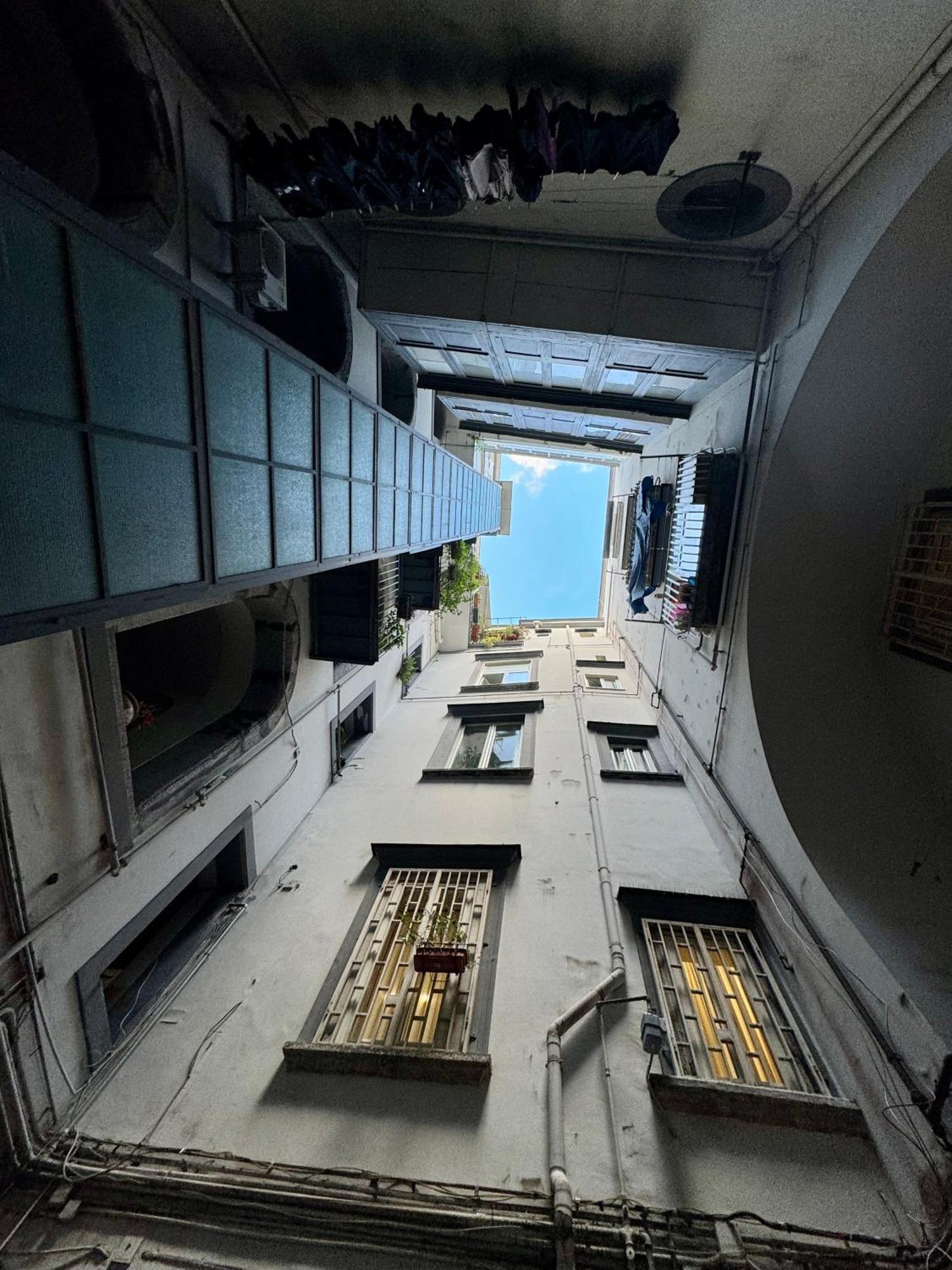 ナポリCarlito'S House- Un'Intera Casa Al Centro Storicoアパートメント エクステリア 写真